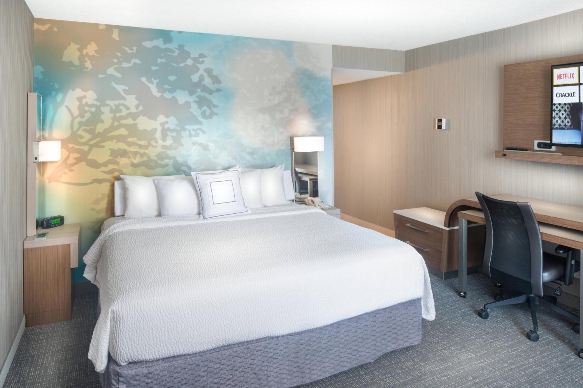 Courtyard By Marriott Lynchburg Hotel Exterior foto