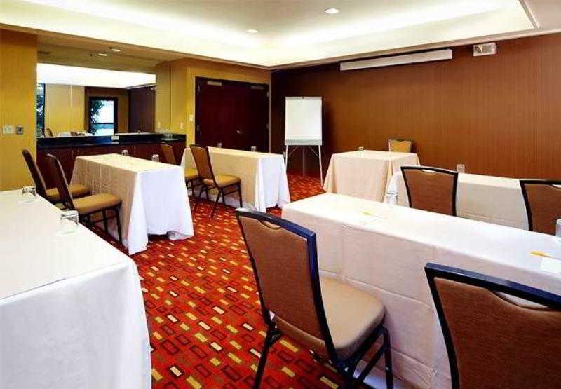 Courtyard By Marriott Lynchburg Hotel Facilități foto