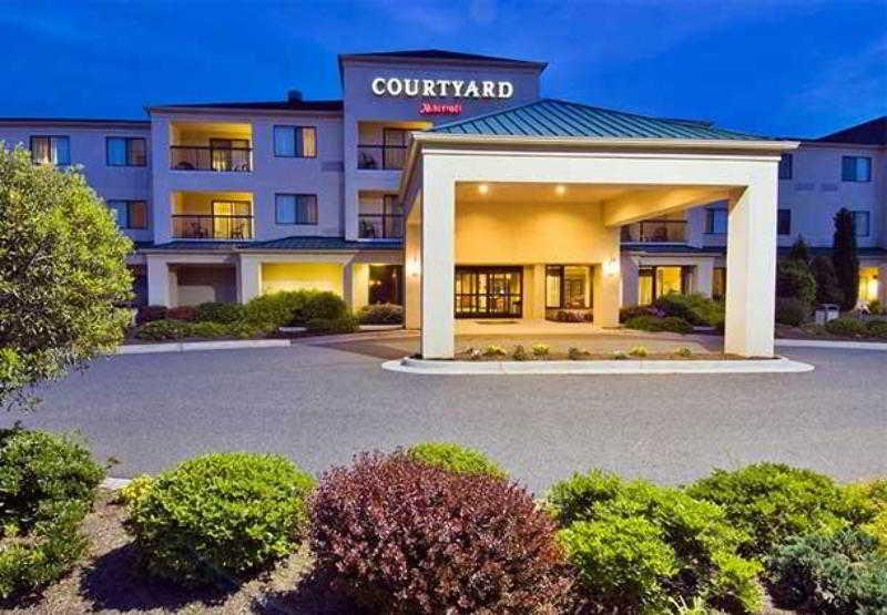 Courtyard By Marriott Lynchburg Hotel Exterior foto